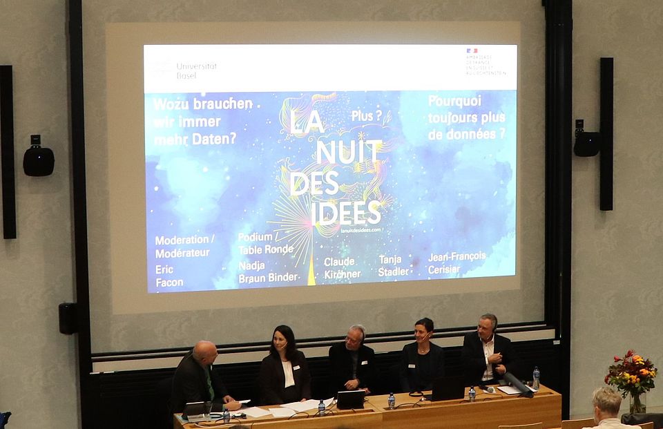 panel discussion at la nuit des idées